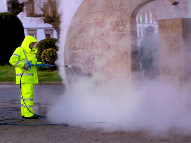 Best Commercial Building Pressure Washing  in Augusta, WI